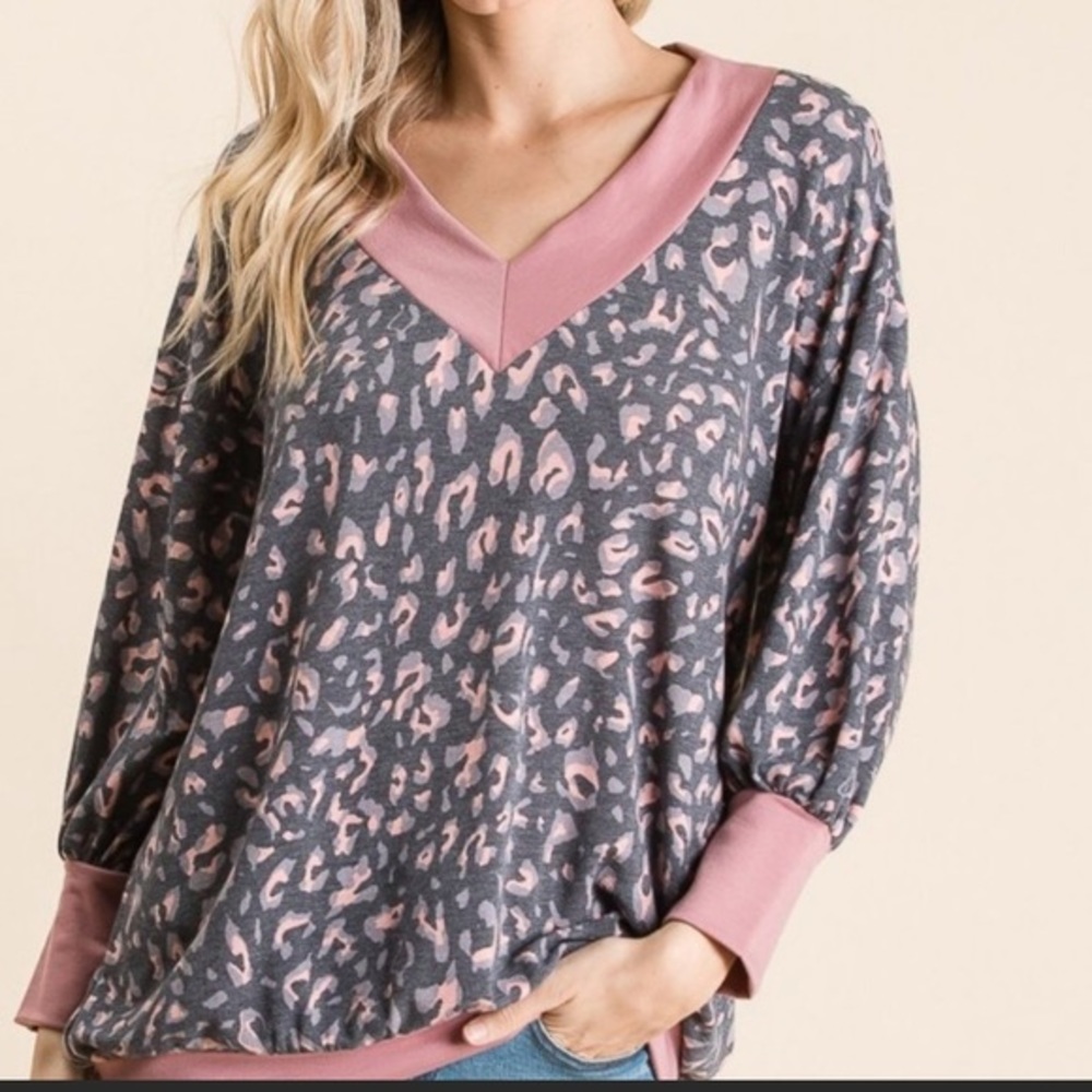 ✨LEOPARD PRINT NAVY TERRY KNIT TOP